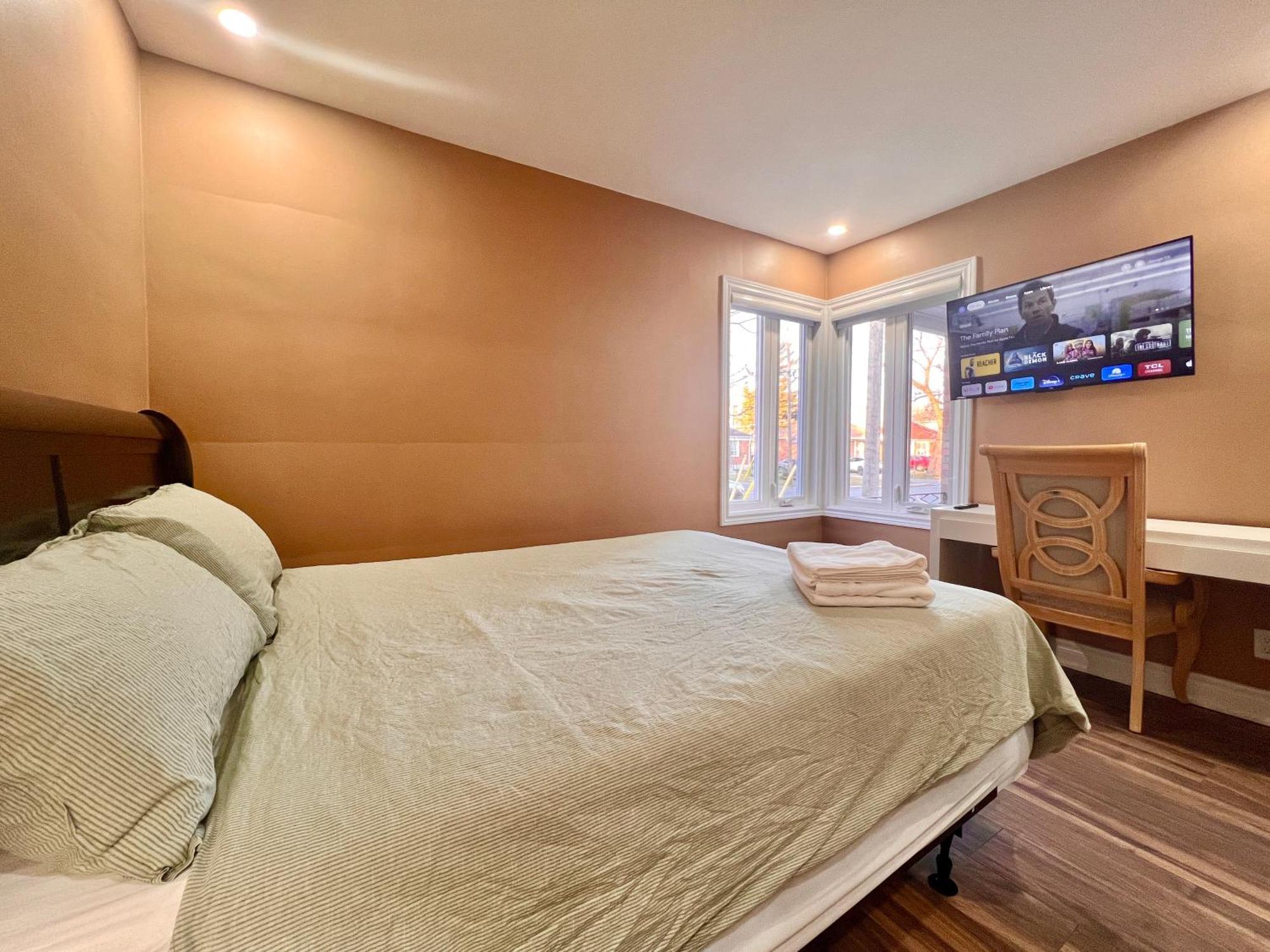 טורונטו Upgraded Rooms With Bath 7-Min To Subway Near Downsview Rogers Stadium מראה חיצוני תמונה